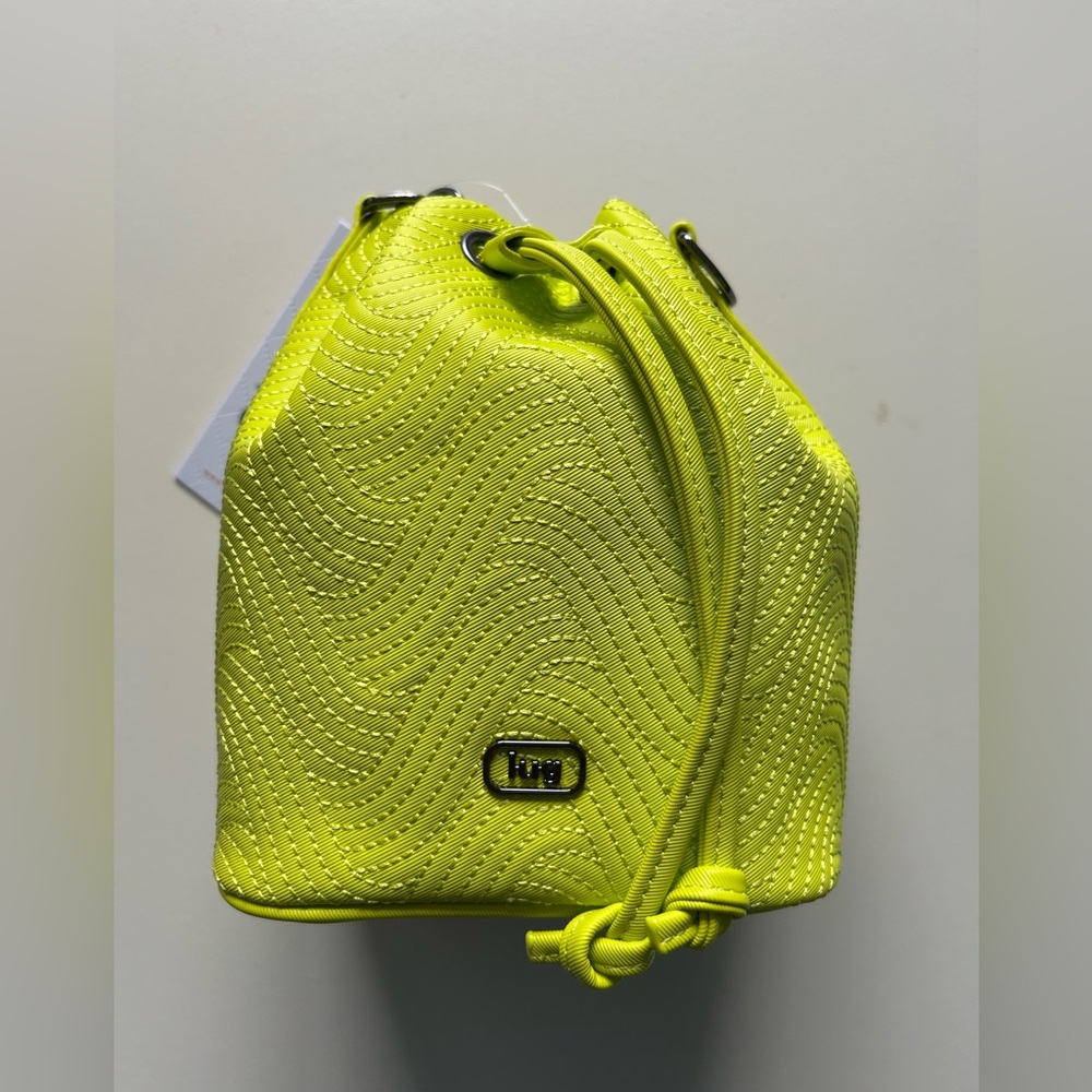 LUG WHIRLYBIRD SATIN LUXE CROSSBODY LEMON LIME NWT